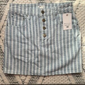 🔥BILLABONG🔥 NWT size 26 Denim Mini Skirt